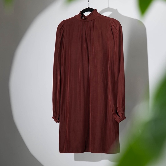 Aritzia Wilfred | Garlyn High-Neck Dress in Green XS - Picture 1 of 12